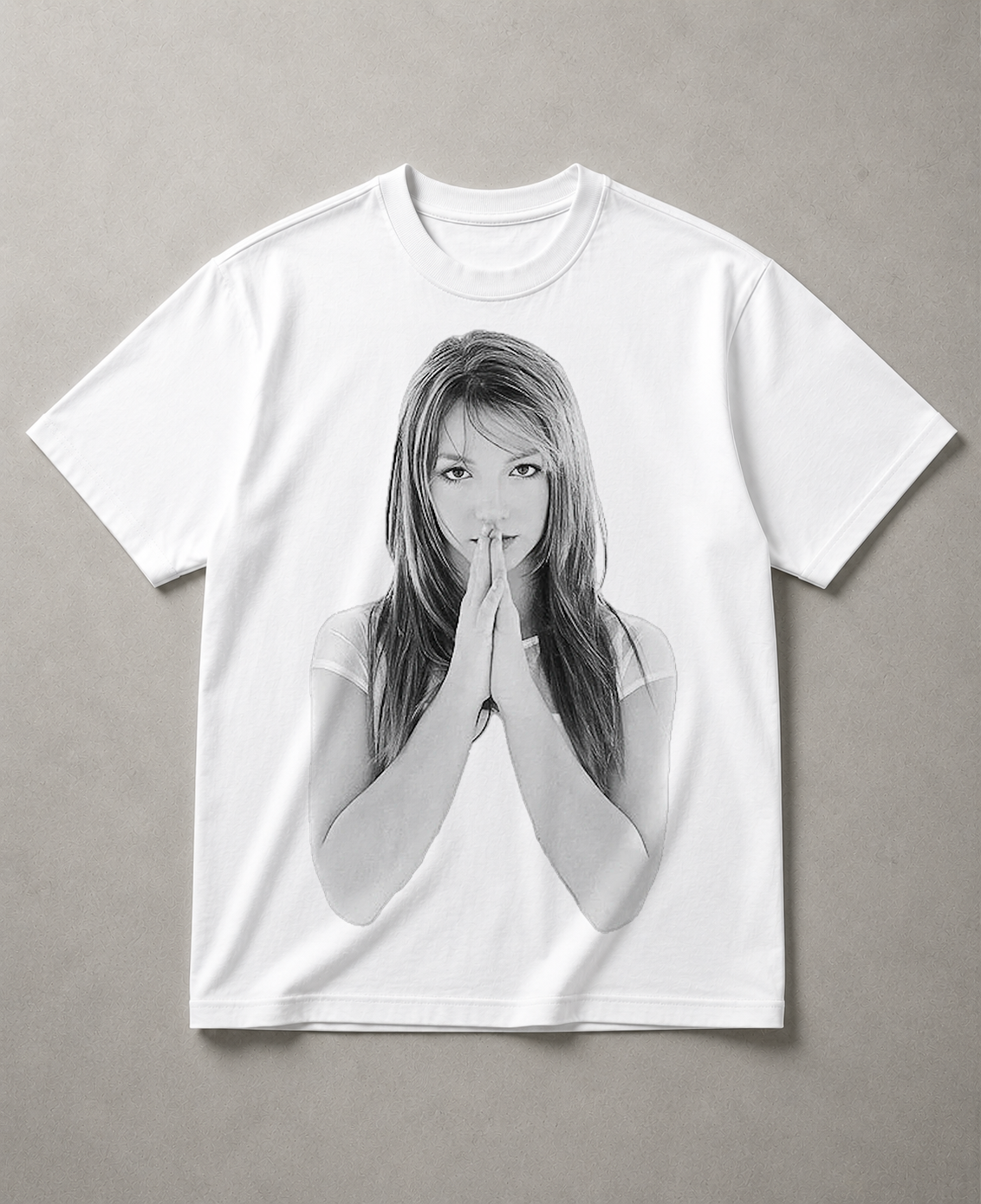 MM “The Boys” Tee – Regular Fit T-Shirt